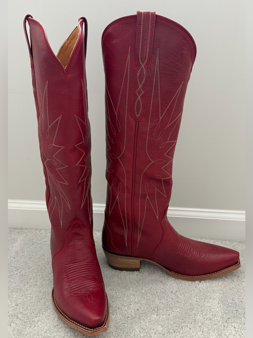 Tecovas Loretta Ruby Boots in size 9